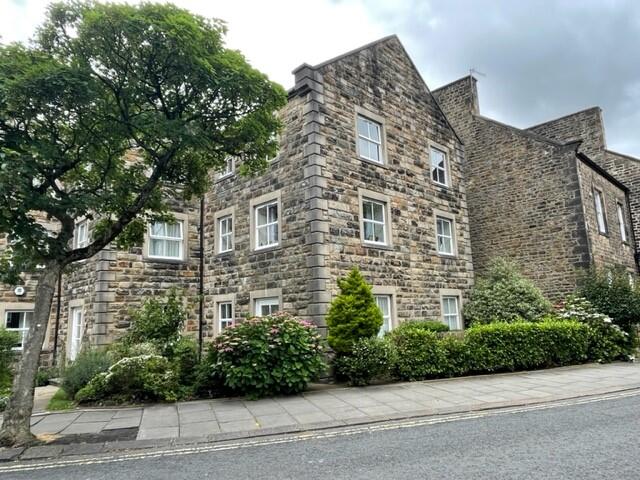 Main image of property: Highmount Court, High Street