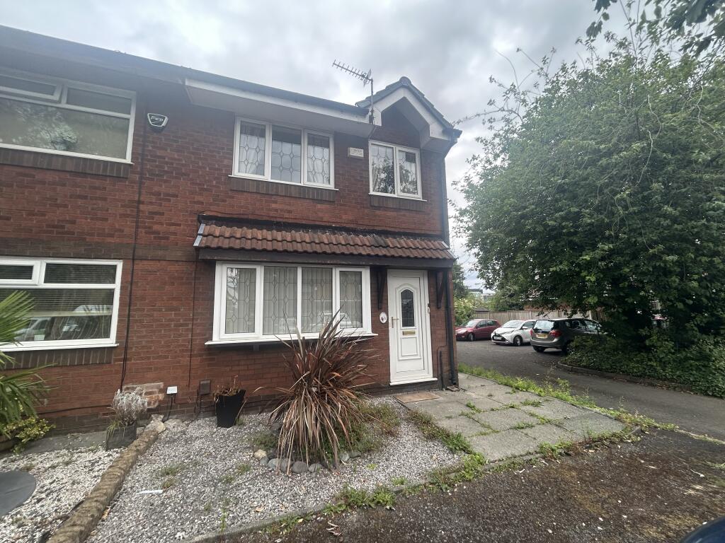 Main image of property: Maunby Gardens, Walkden, M38