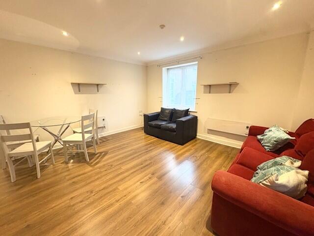 Main image of property: Scot Lane, Wigan WN5