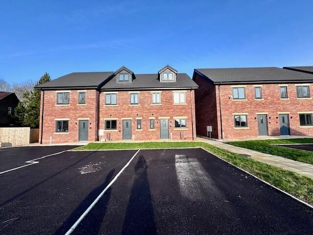 Main image of property: Abraham Fold, Little Hulton M38