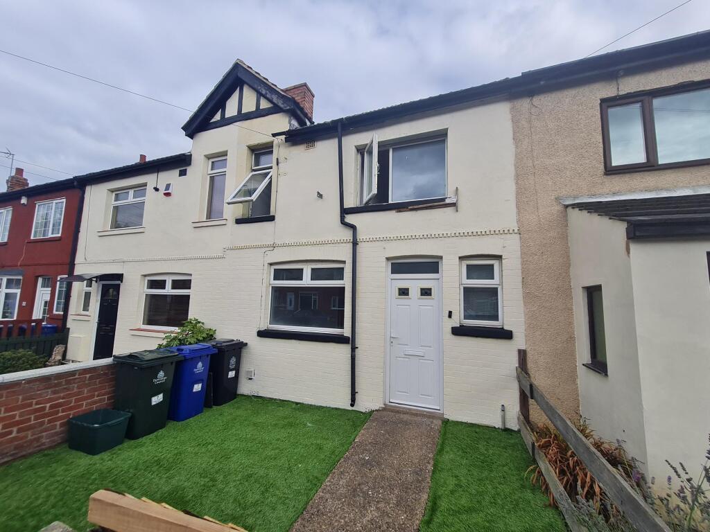 Main image of property: Kings Crescent DN12