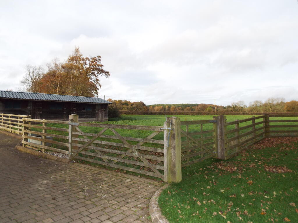 Main image of property: 3 bed barn conversion (Land and stables optional). Lloc, Holywell