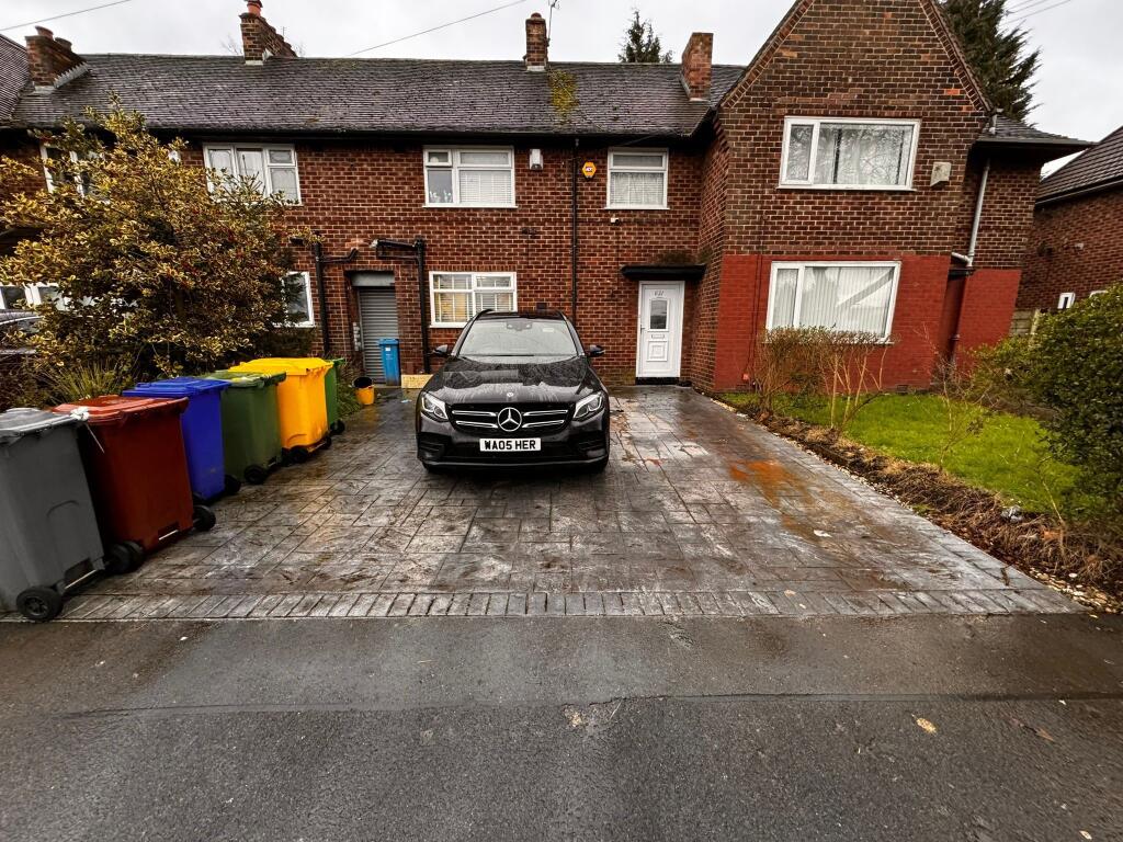 Main image of property: Altrincham Road, M23 1DP