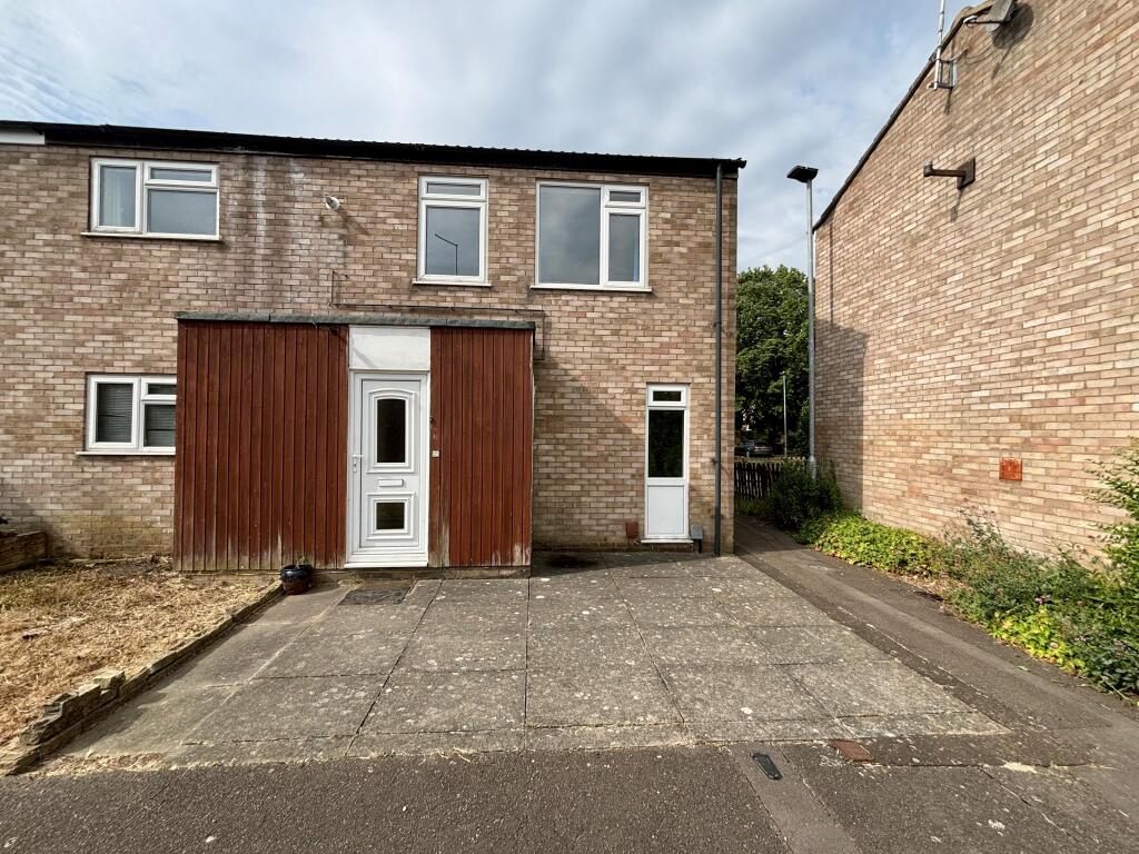 Main image of property: Benland, Peterborough, PE3 8EB