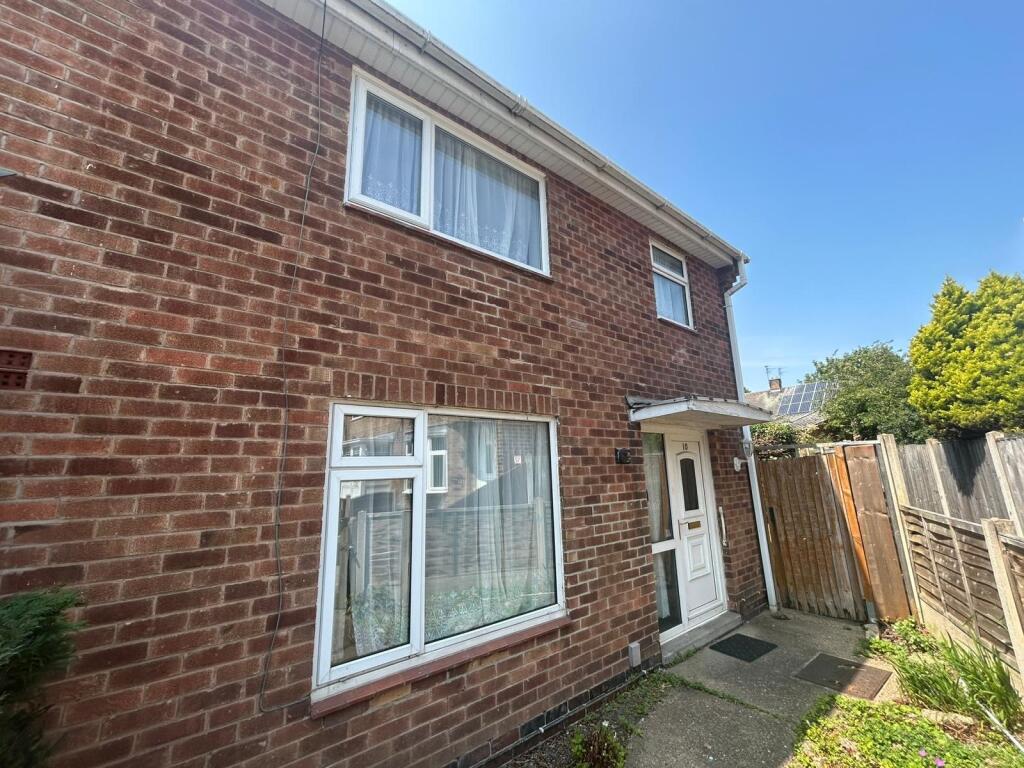 Main image of property: Farm Close, NG11