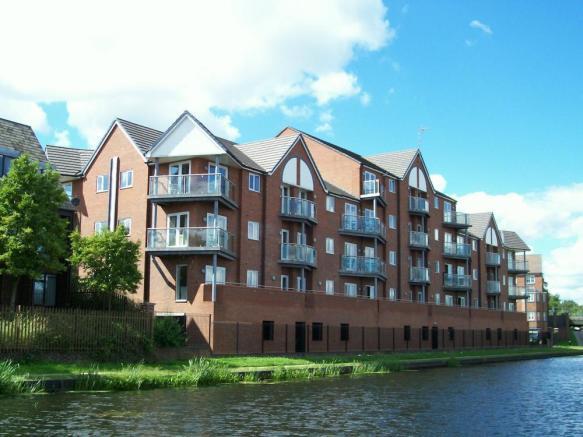 Main image of property: Waterfront Way, Walsall, WS2