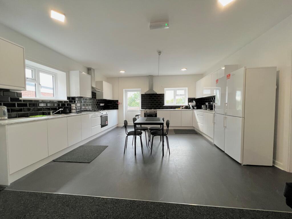 Main image of property: Broadway, Walsall, WS1