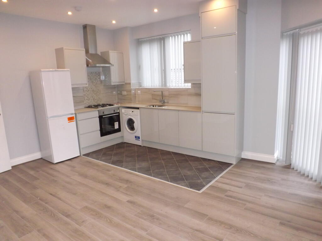 1 bedroom apartment for rent in Town Centre, SN1