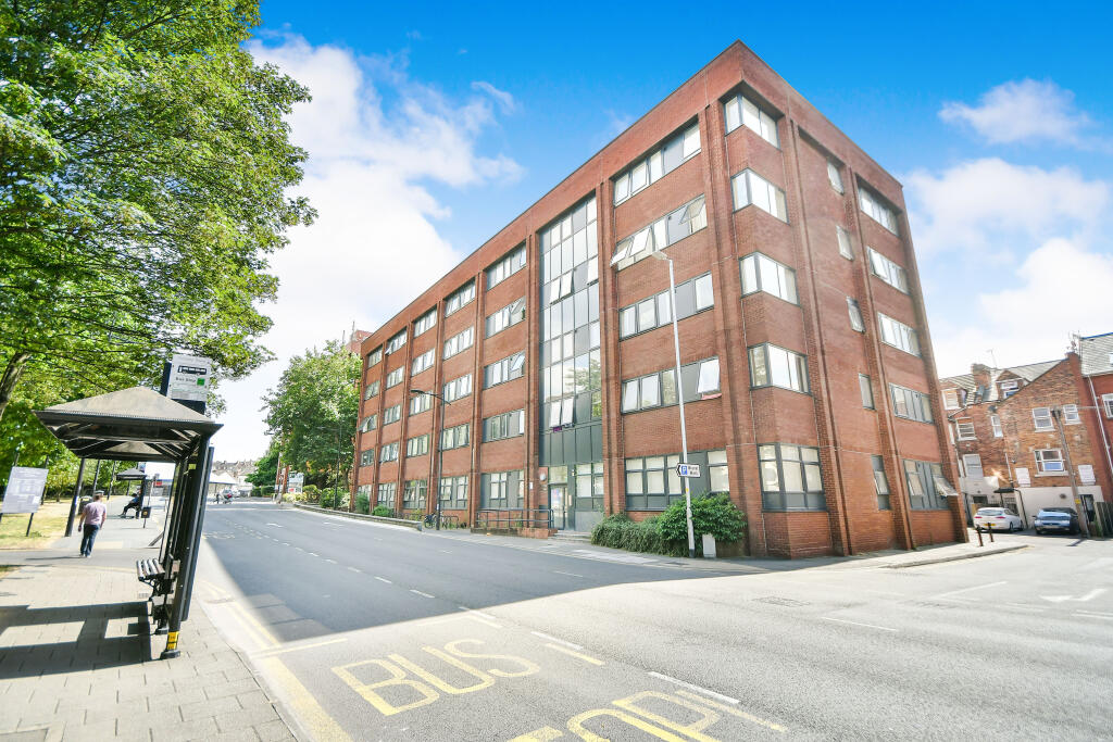 1 bedroom apartment for rent in Town Centre, SN1