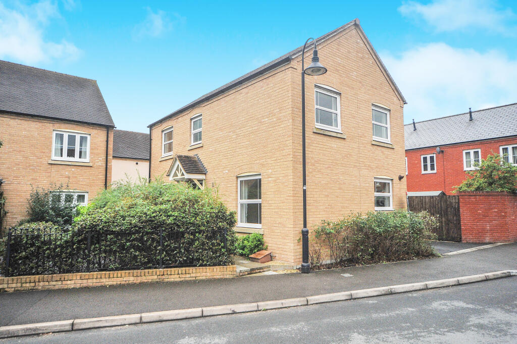 Main image of property: HAYDON END