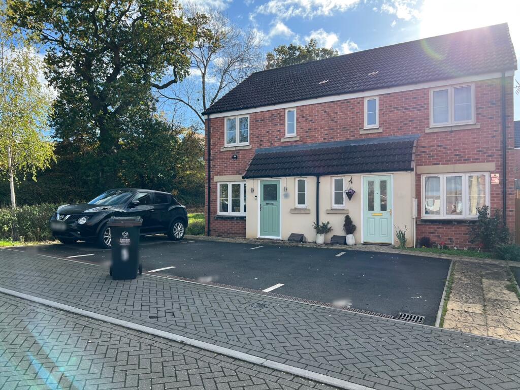Main image of property: COATE, BADBURY PARK