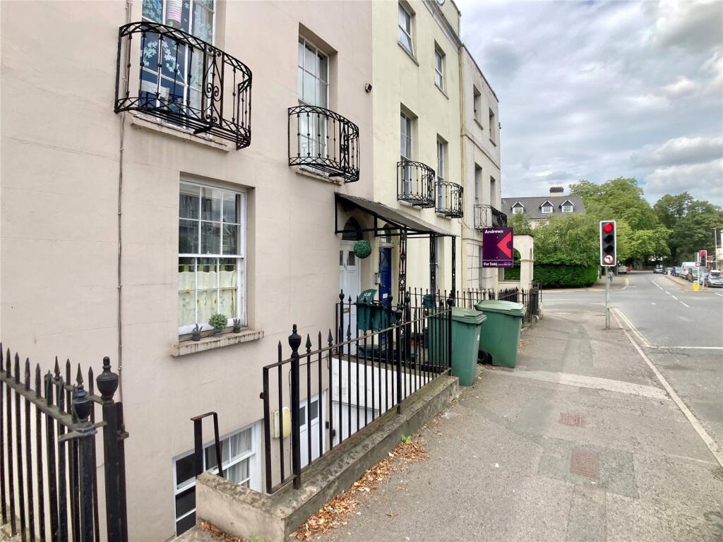 Main image of property: London Road, Cheltenham, GL52 6HL