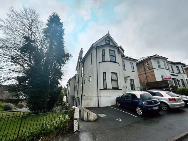 1 bedroom flat for rent in Southcote Road, Bournmeouth, BH1