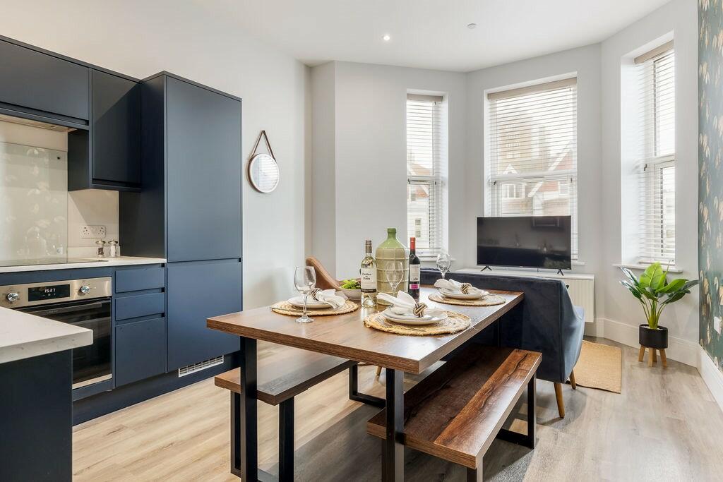 Additional property image - West Cliff Gardens, Bournemouth - 13