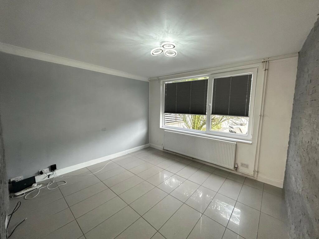 Additional property image - The Broadway, Northbourne