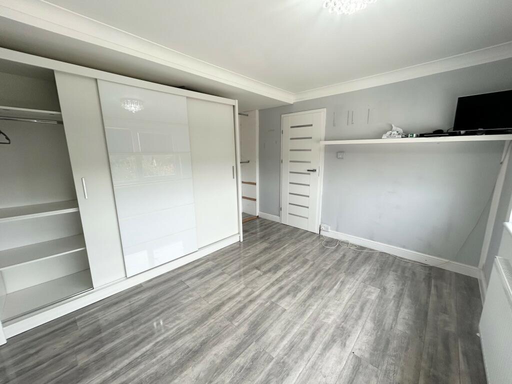 Additional property image - The Broadway, Northbourne