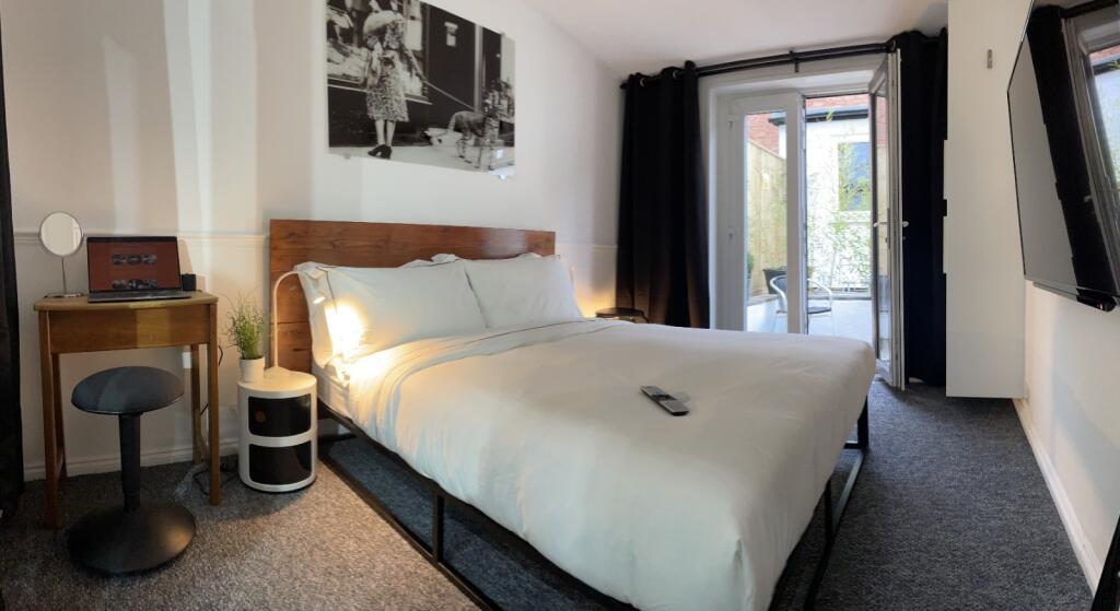 Main image of property: Rooms Available, Southcote Road - 3