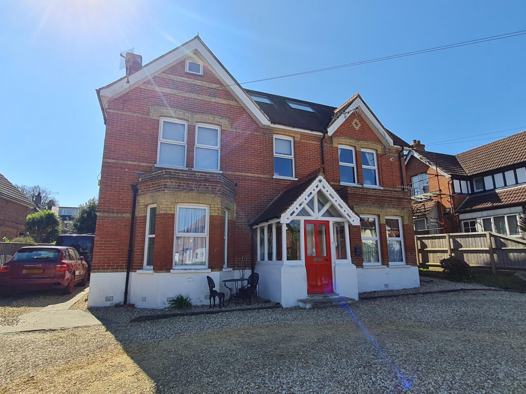 Main image of property: The Avenue, Totland
