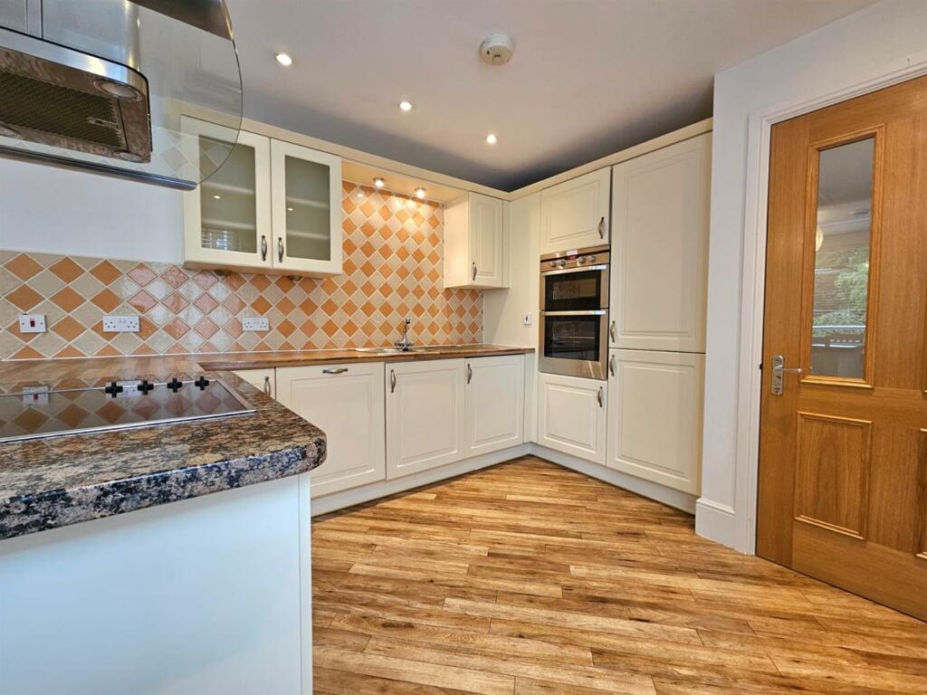 Additional property image - Whitefriars, School Lane, Solihull