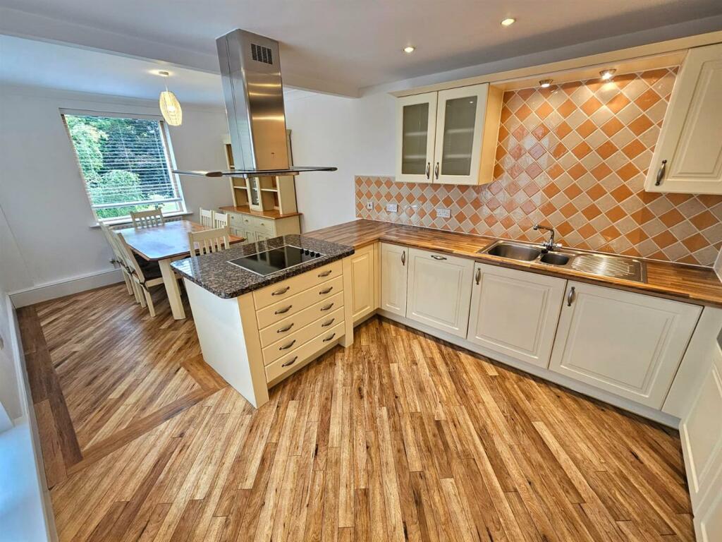 Additional property image - Whitefriars, School Lane, Solihull