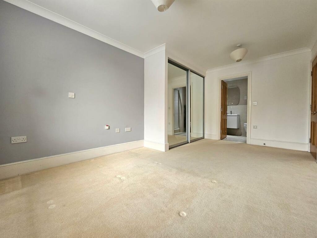 Additional property image - Whitefriars, School Lane, Solihull