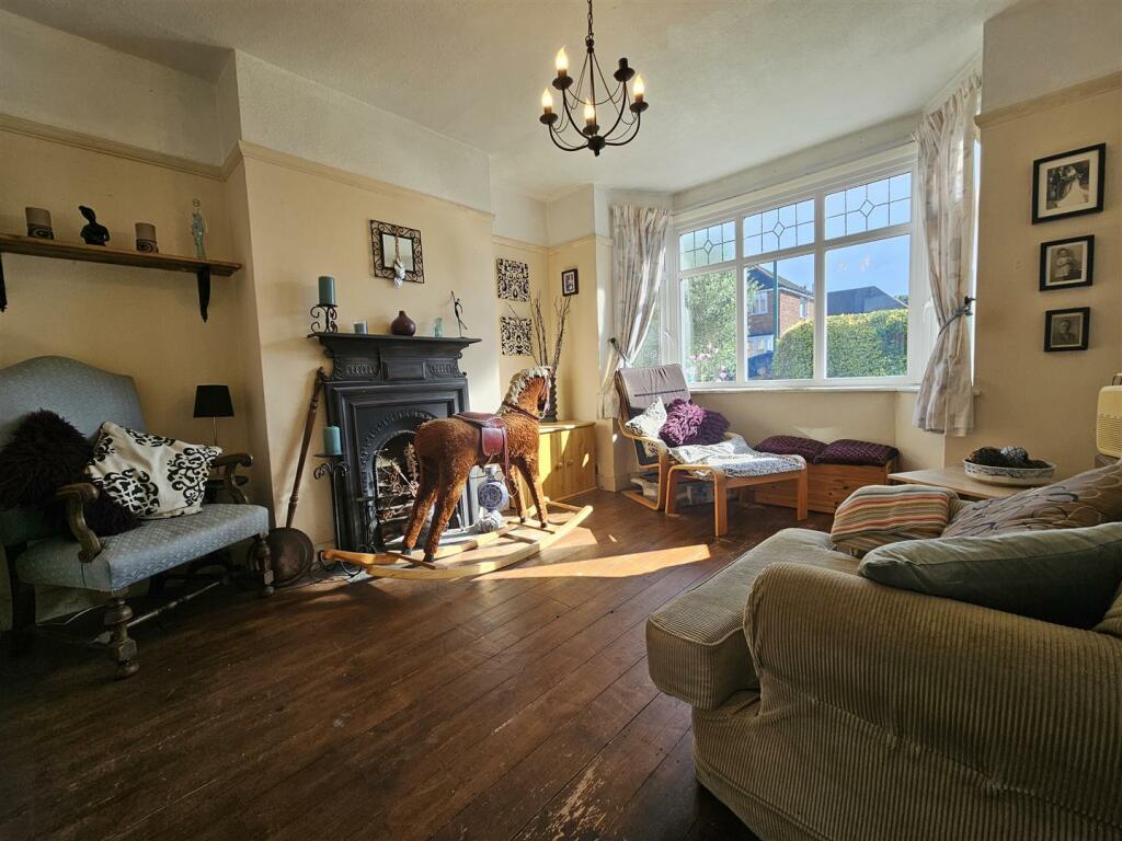 Additional property image - Meadow Grove, Solihull