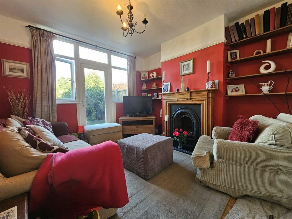 Additional property image - Meadow Grove, Solihull