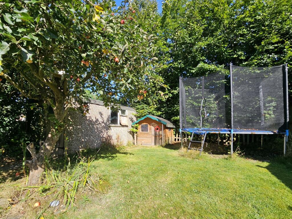Additional property image - Henley Crescent, Solihull