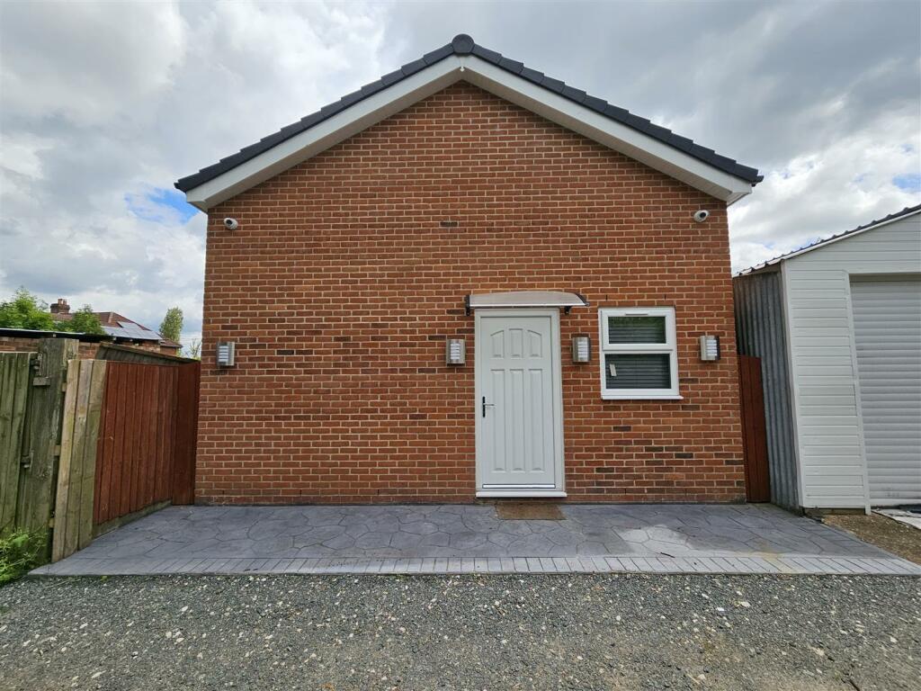 Additional property image - Lode Lane, Solihull