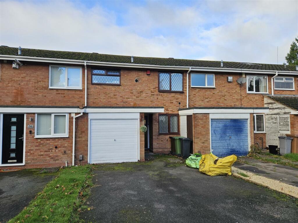 3 bedroom terraced house for sale in Banbrook Close, Solihull, B92