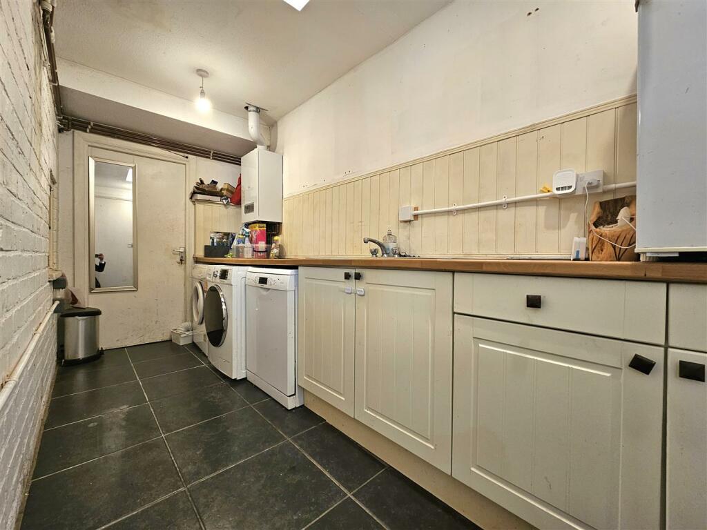 Additional property image - Ulleries Road, Solihull