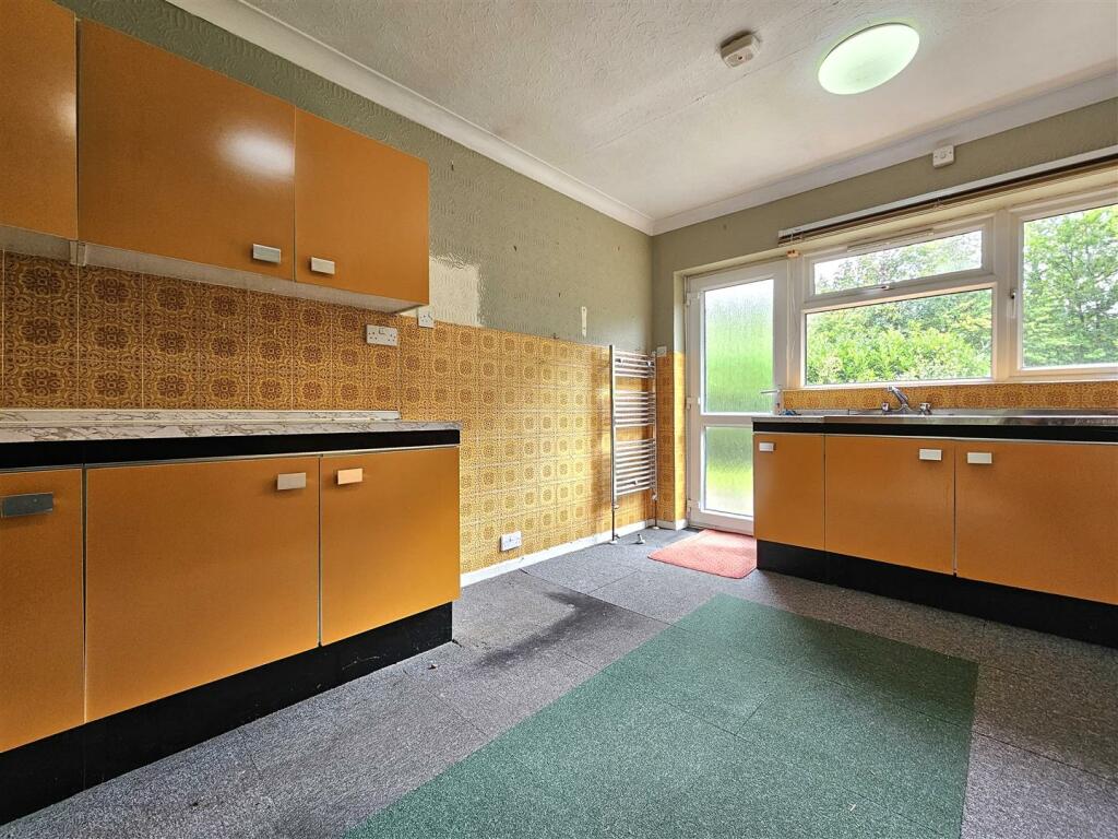 Additional property image - Cambridge Avenue, Solihull
