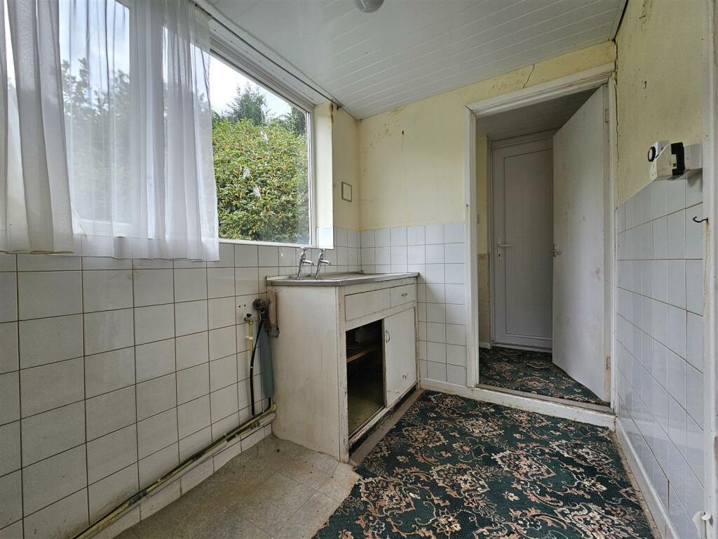 Additional property image - Cambridge Avenue, Solihull