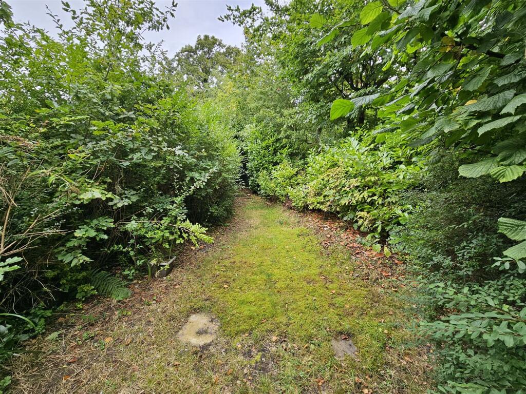 Additional property image - Cambridge Avenue, Solihull