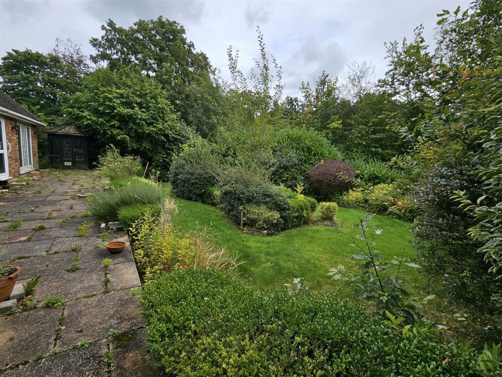 Additional property image - Cambridge Avenue, Solihull