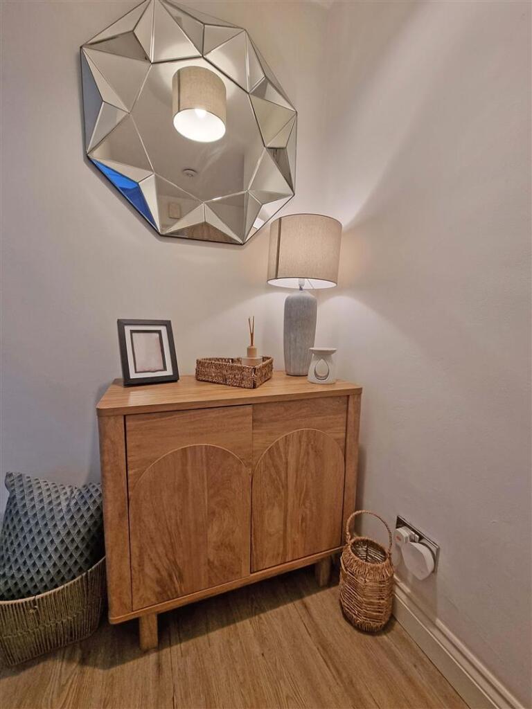 Additional property image - Old Warwick Road, Solihull