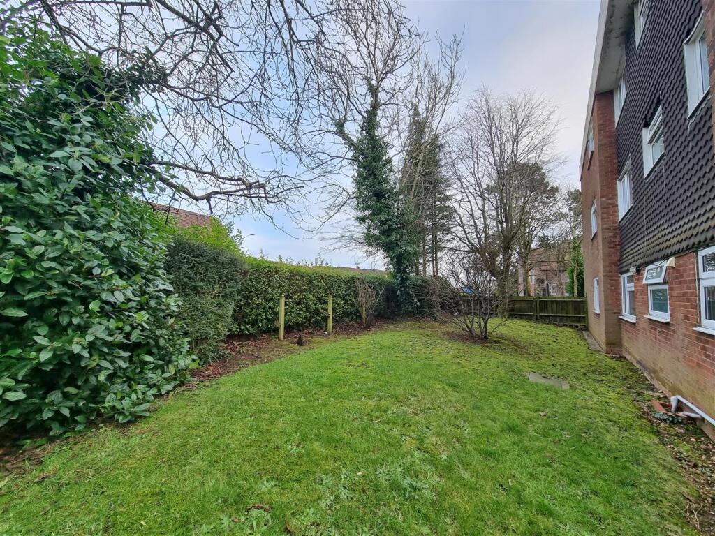 Additional property image - Old Warwick Road, Solihull