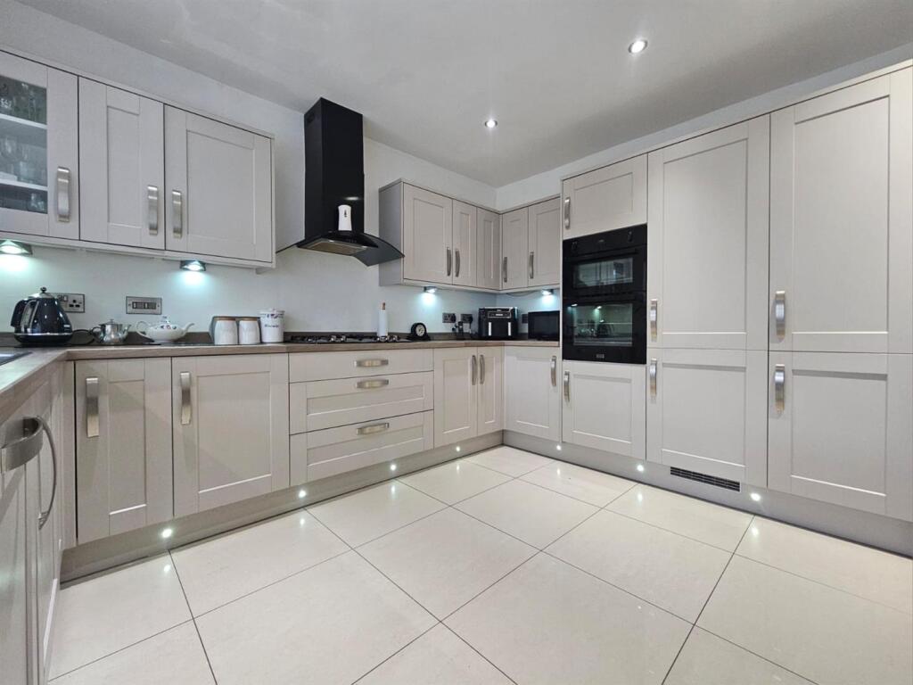 Additional property image - Ebrington Avenue, Solihull