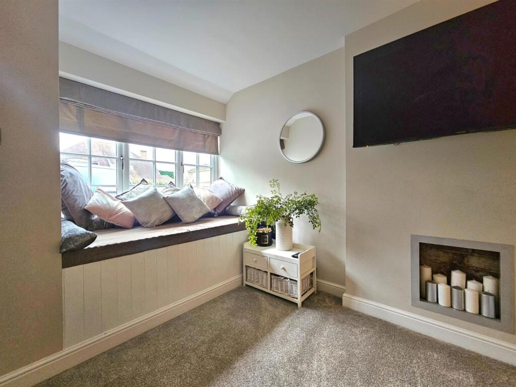 Additional property image - Lugtrout Lane, Catherine-De-Barnes, Solihull