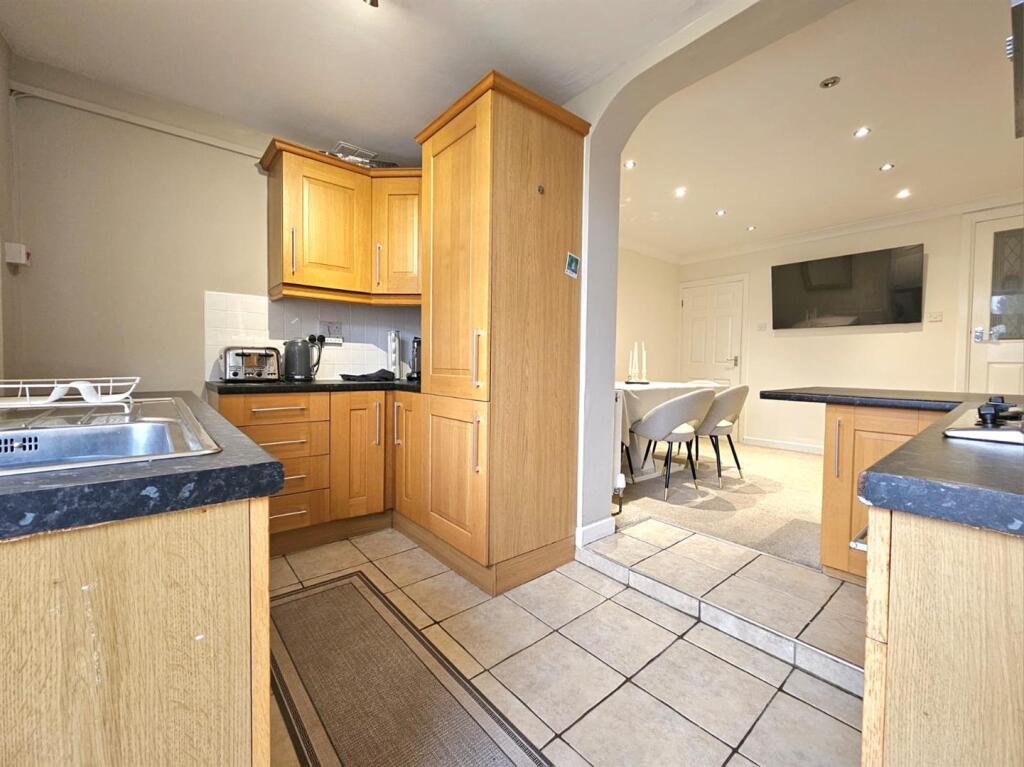 Additional property image - Lugtrout Lane, Catherine-De-Barnes, Solihull