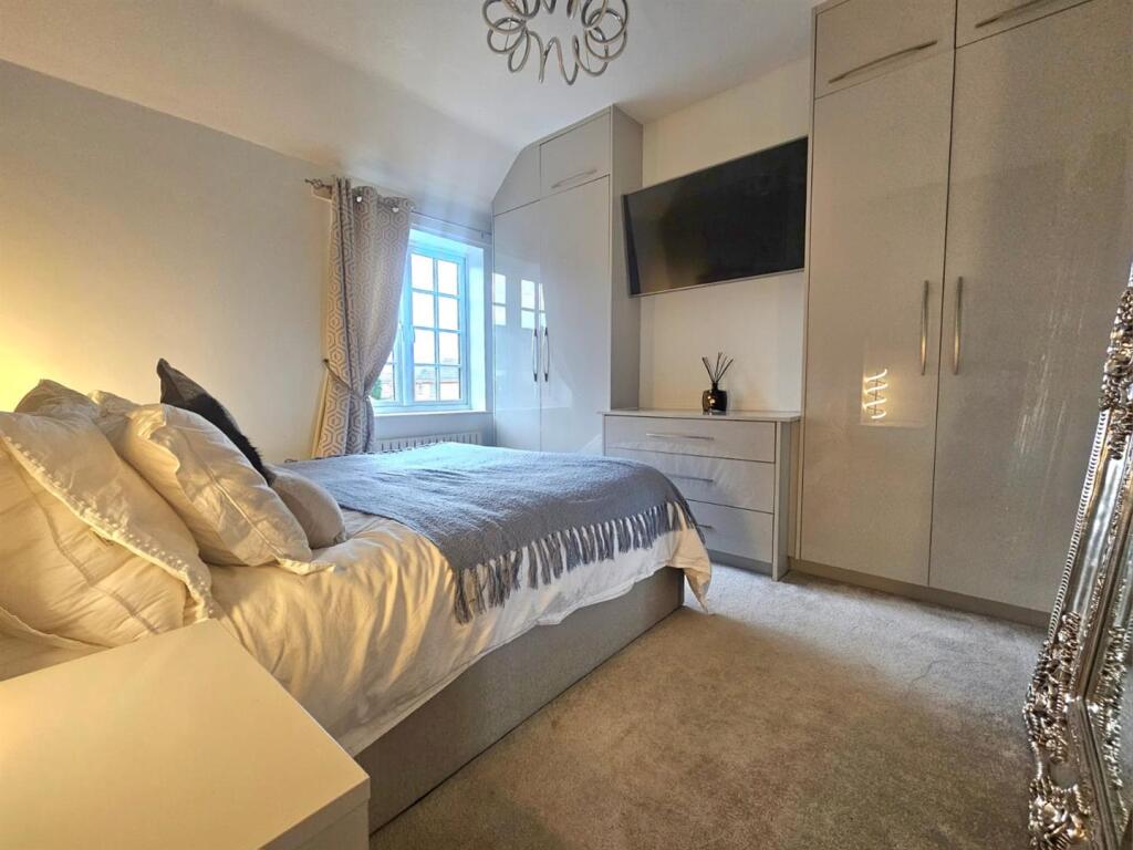 Additional property image - Lugtrout Lane, Catherine-De-Barnes, Solihull