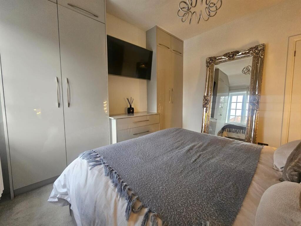 Additional property image - Lugtrout Lane, Catherine-De-Barnes, Solihull