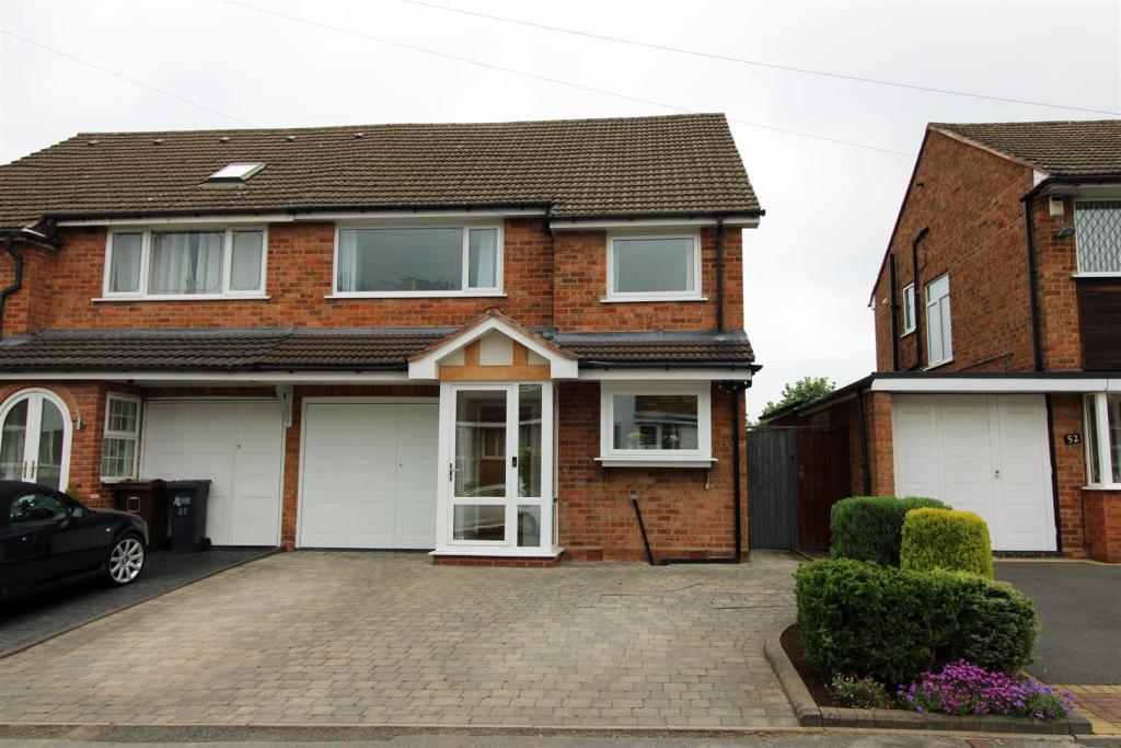 3 Bedroom Semi Detached House For Sale In Pear Tree Crescent Shirley Solihull B90