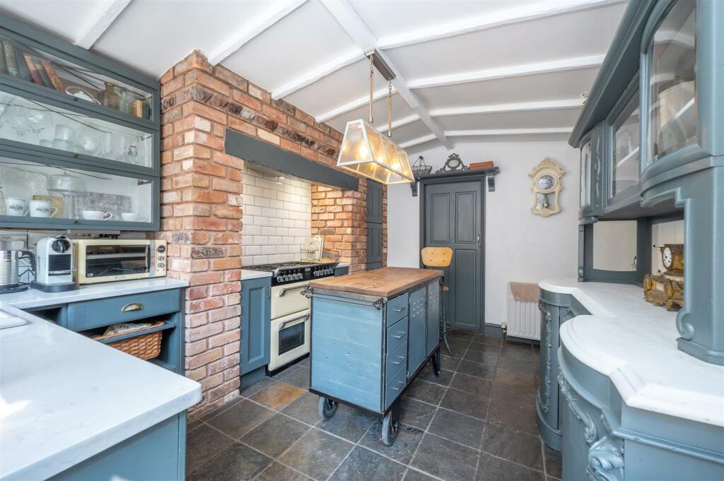 Additional property image - Haslucks Green Road, Shirley, Solihull