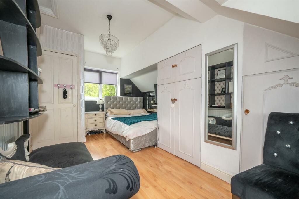 Additional property image - Haslucks Green Road, Shirley, Solihull