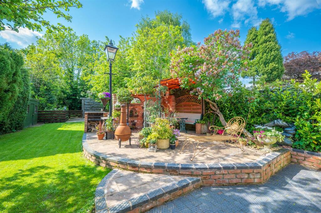 Additional property image - Haslucks Green Road, Shirley, Solihull