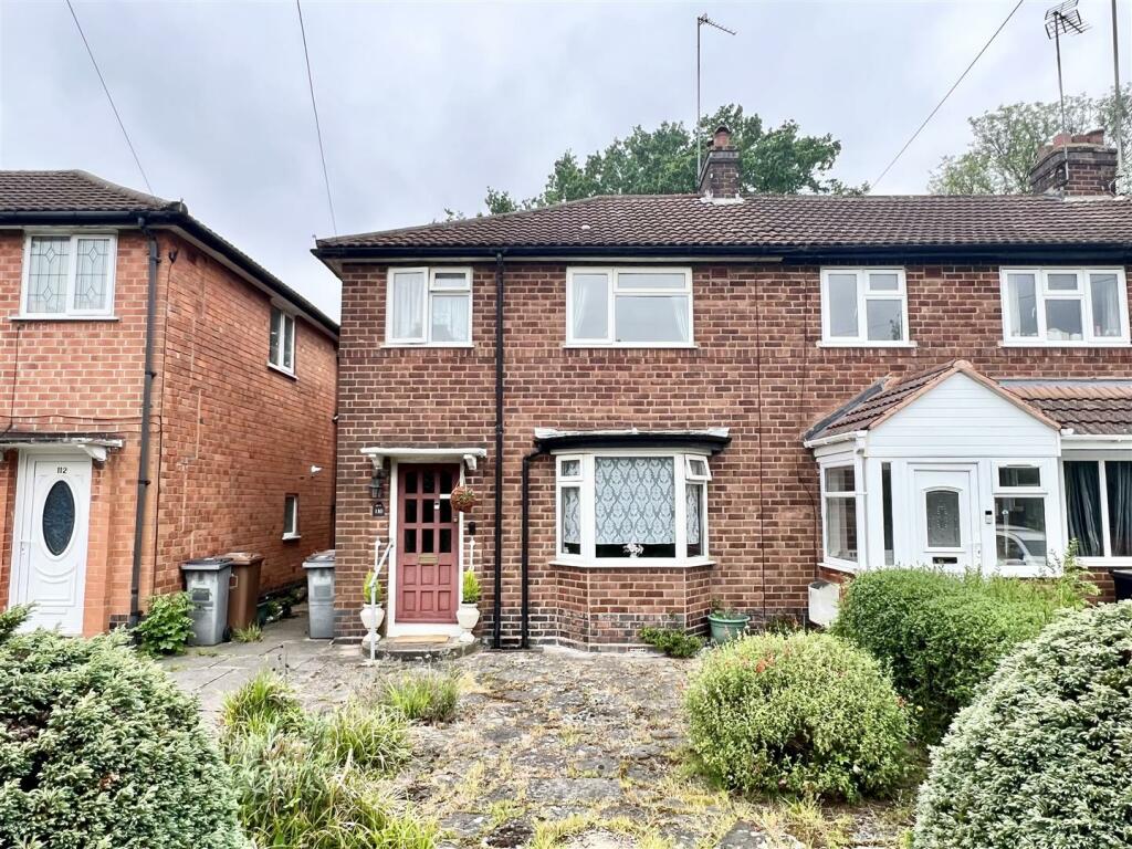 3 bedroom end of terrace house for sale in Cranmore Boulevard, Shirley