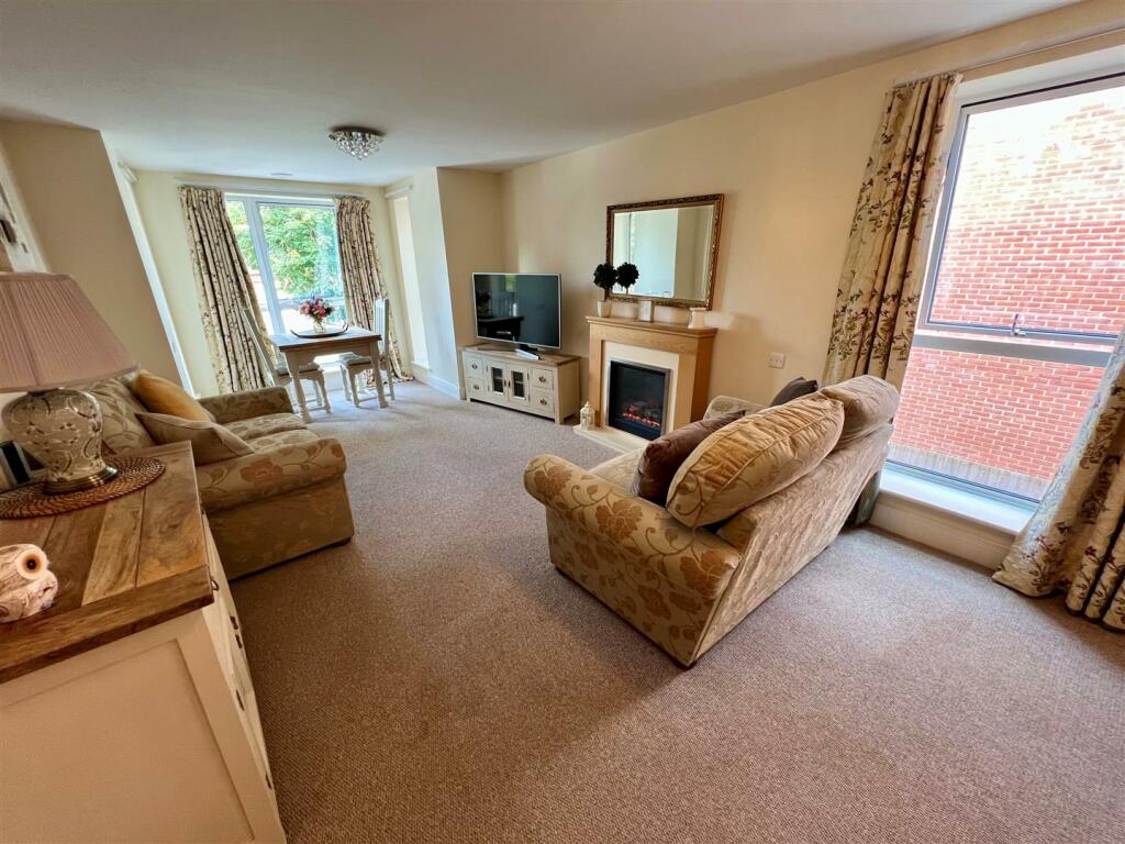 Additional property image - Stratford Road, Shirley, Solihull