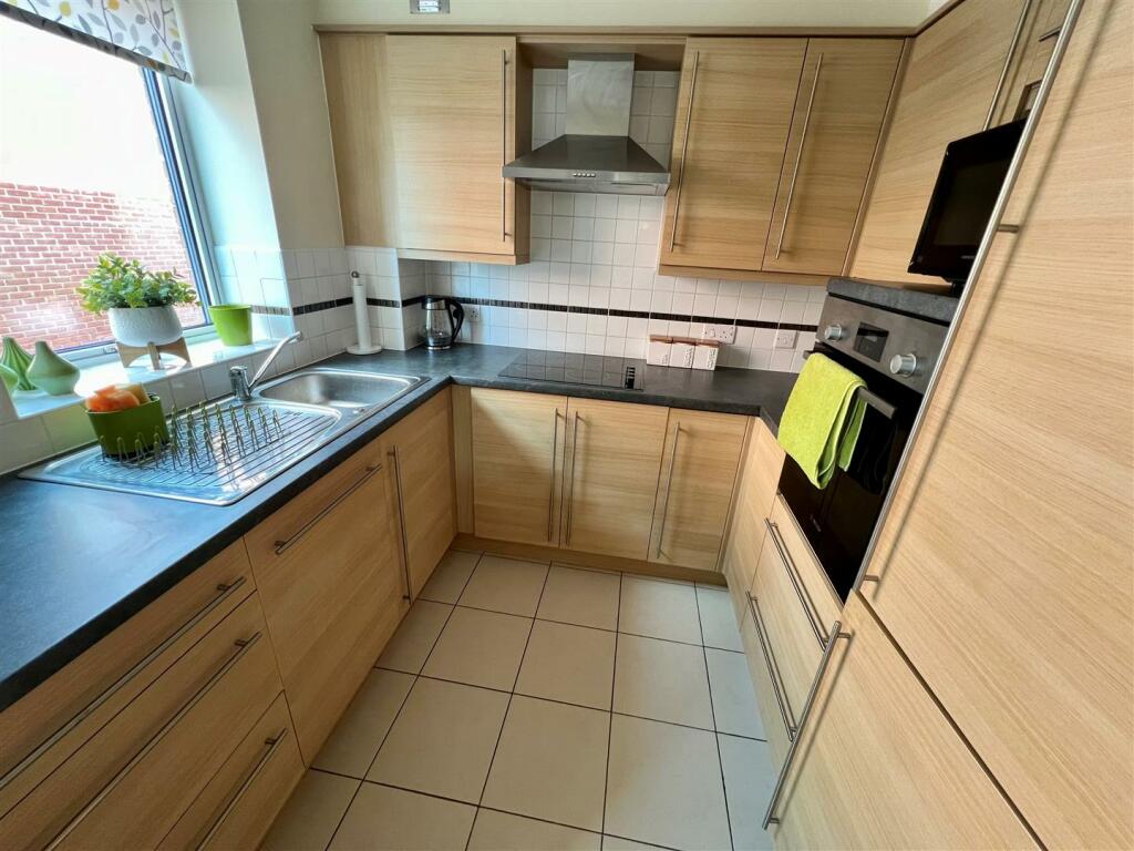 Additional property image - Stratford Road, Shirley, Solihull