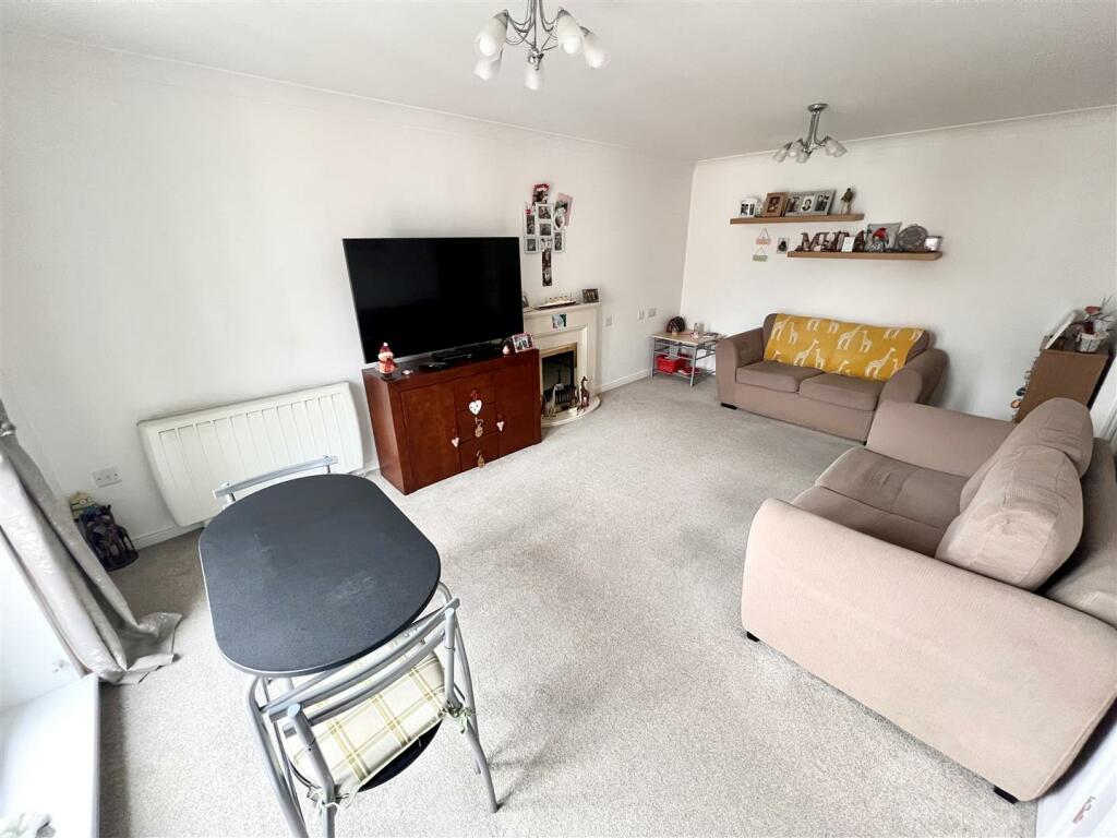 Additional property image - Gracewell Court, Stratford Road, Hall Green